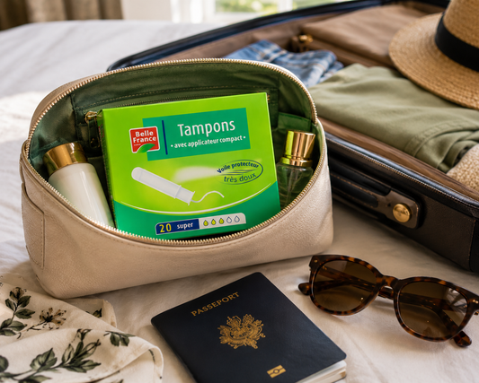 Belle France Tampon Applicateur compact vert - dans la valise de voyage
